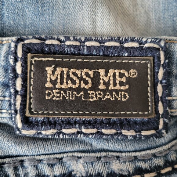Miss Me Denim Jeans Women’s Sz 26, Sunny Style, Boot Cut, Medium Wash, EUC - Picture 6 of 13
